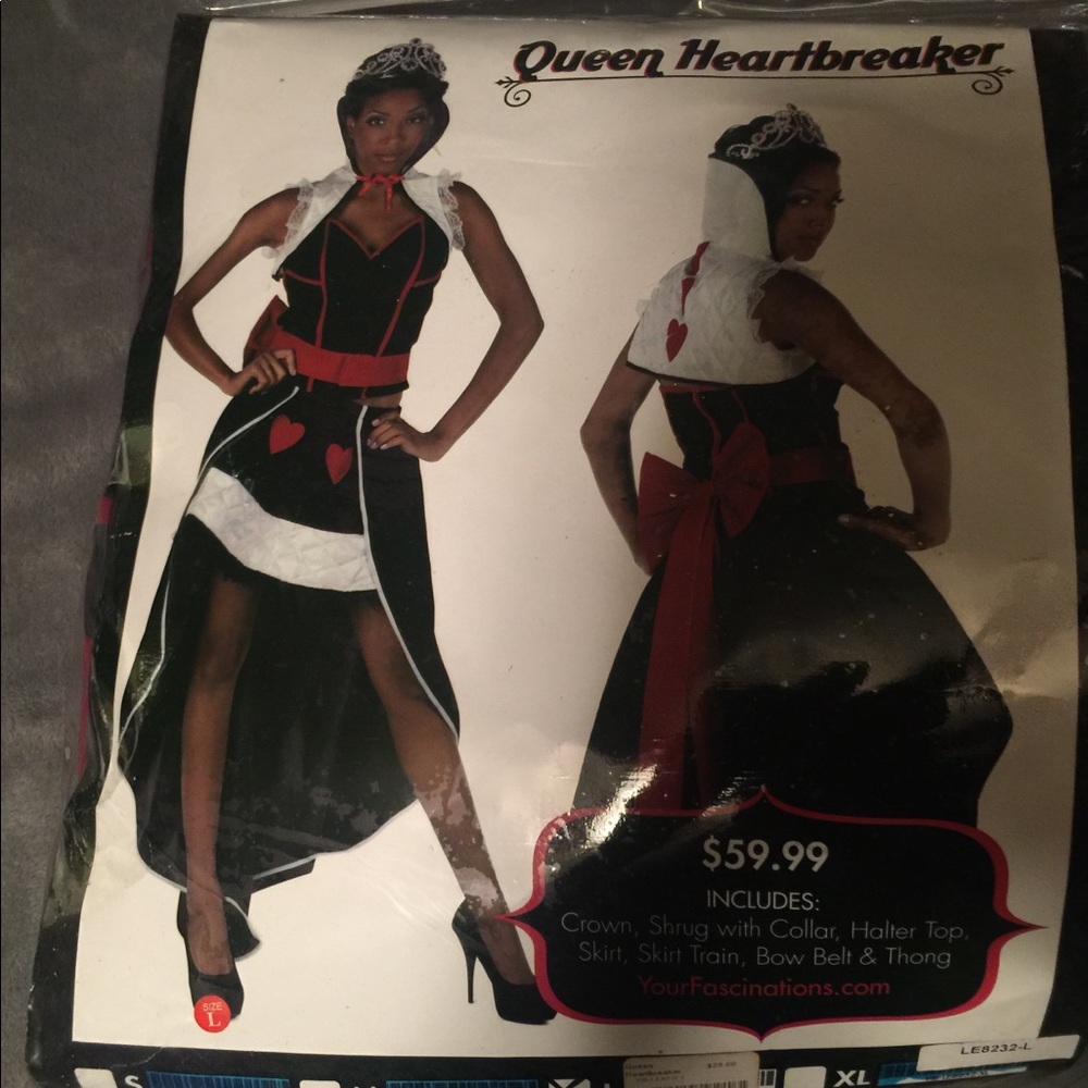 Queen of Hearts Halloween Costume
